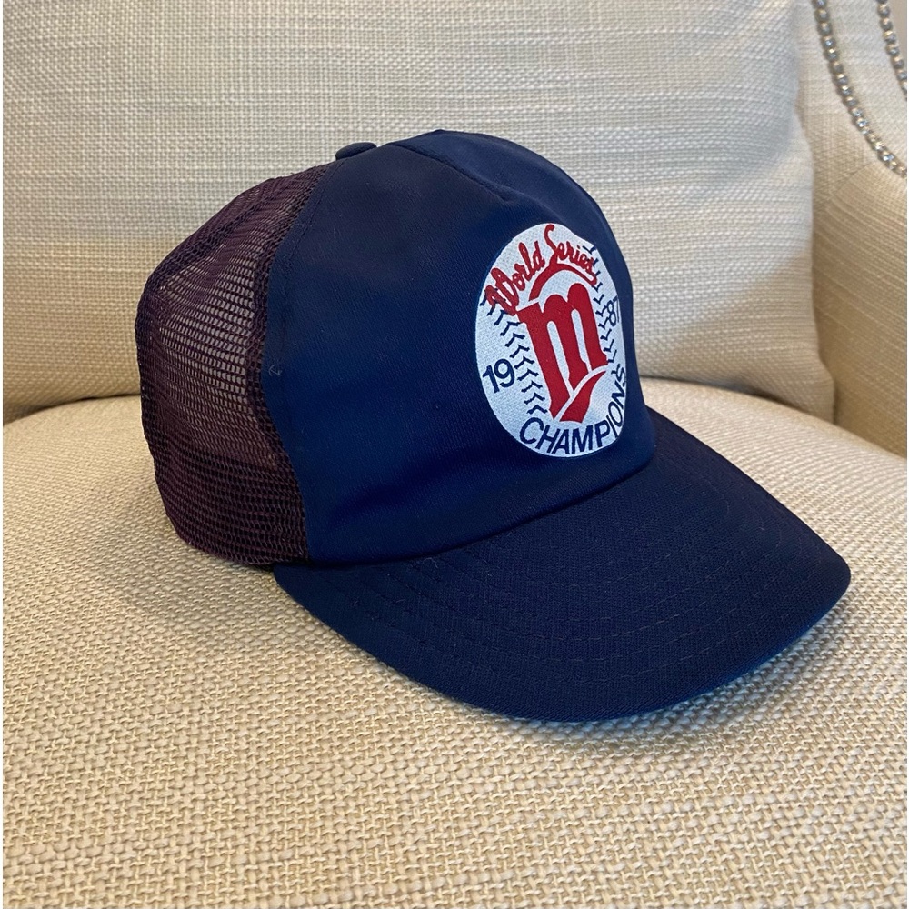 Vintage World Series Minnesota Twins Champions 1987 Navy Trucker Hat